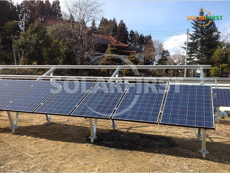 165KWp de montaje en tierra en Japón