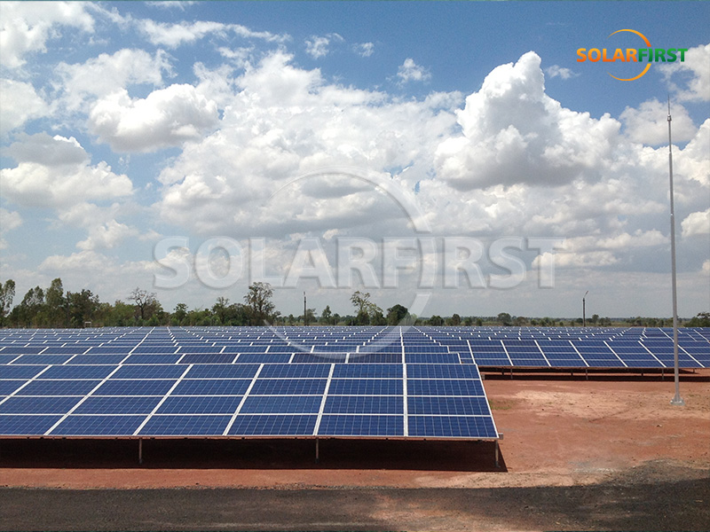 4,3 MW de montaje en tierra en Tailandia