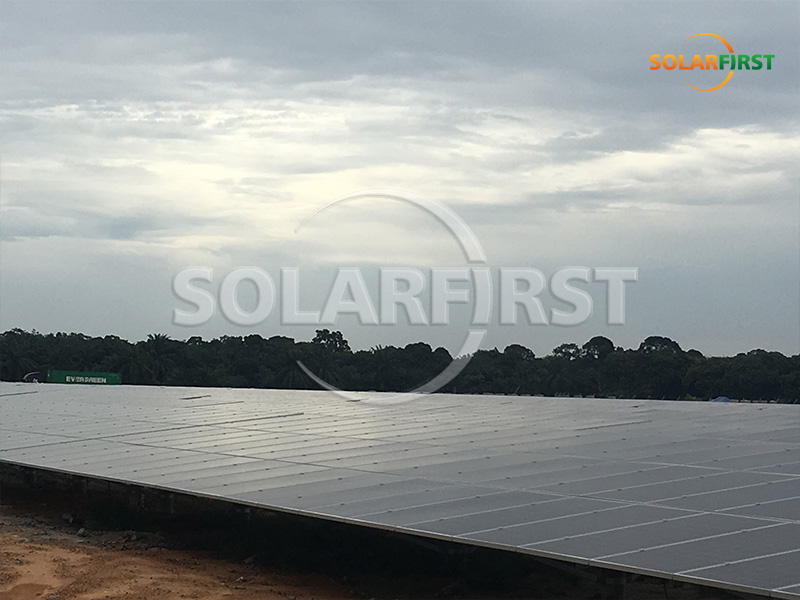 Planta de energía de 13 MWp en Malasia