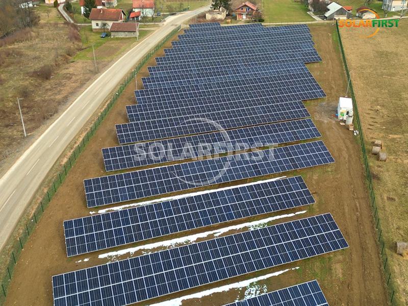 711,7 kWp Montaje terrestre Bosnia y Herzegovina