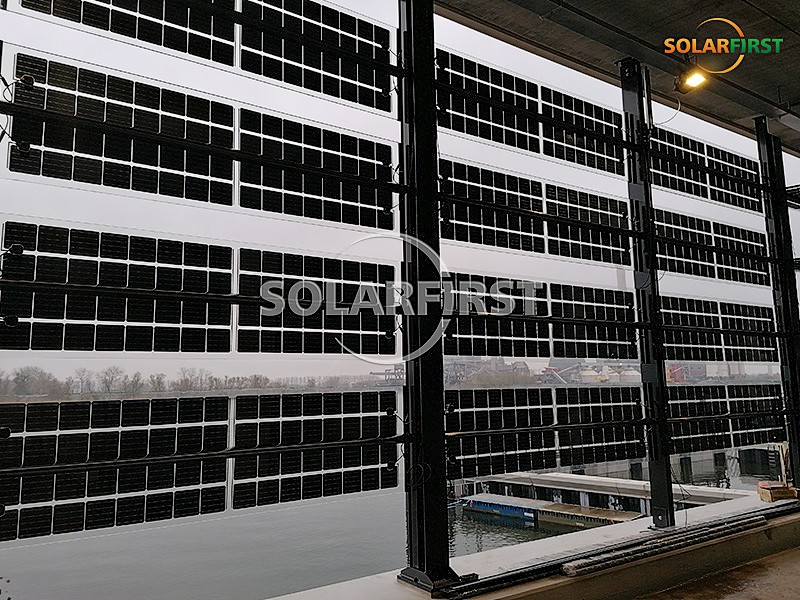 Solución de paneles fotovoltaicos de 25 kWp en holandés