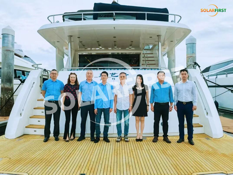 Solar First Group y Jianyi New Energy han alcanzado una cooperación estratégica para expandir conjuntamente el mercado fotovoltaico y contribuir a los objetivos de "carbono dual".